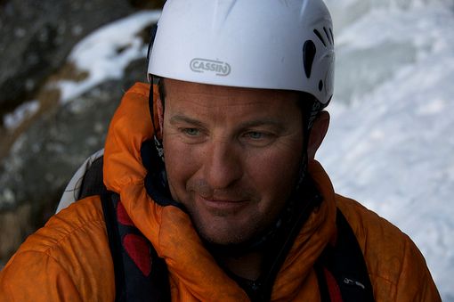 La guida alpina valdostana Ezio Marlier ha filmato l'incosciente comitiva La guida alpina valdostana Ezio Marlier ha filmato l'incosciente comitiva