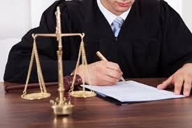 Il tribunale di Aosta sul podio tra i più performanti nello smaltimento delle esecuzioni pendenti Il tribunale di Aosta sul podio tra i più performanti nello smaltimento delle esecuzioni pendenti
