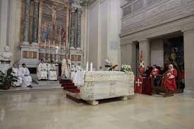 Nuova sede Ordini Dinastici della Real Casa di Savoia. Asta di beneficenza