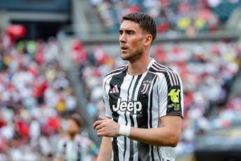 Milan, pista Vlahovic per l'attacco: contatti con la Juventus Milan, pista Vlahovic per l'attacco: contatti con la Juventus