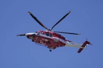 Incendi a Matera, emergenza rientrata a Metaponto: due campeggi devastati Incendi a Matera, emergenza rientrata a Metaponto: due campeggi devastati