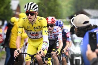 Tour, a Groves la penultima tappa. Quarto trionfo per Pogacar, Milan conquista maglia verde Tour, a Groves la penultima tappa. Quarto trionfo per Pogacar, Milan conquista maglia verde