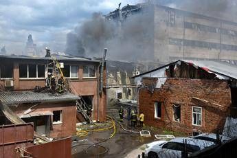 Ucraina-Russia, attacchi su linea Sumy-Kharkiv-Dnipro: morti e feriti Ucraina-Russia, attacchi su linea Sumy-Kharkiv-Dnipro: morti e feriti