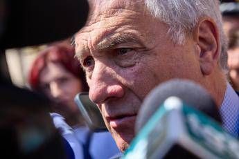 Ucraina, Tajani: "Governo compatto su proroga armi a Kiev? Decide il Cdm"