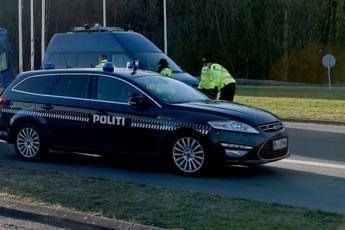 "Droni in volo nello spazio aereo danese", chiuso l'aeroporto di Aalborg "Droni in volo nello spazio aereo danese", chiuso l'aeroporto di Aalborg