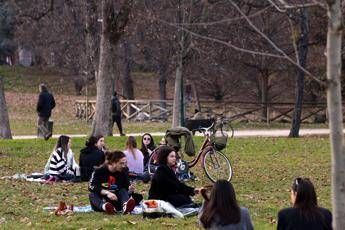 L'ottobrata sull'Italia sta per finire, ecco l'ultimo weekend caldo: le previsioni meteo