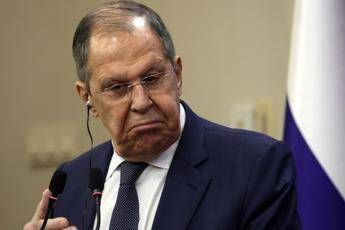 Ucraina-Russia, Lavrov: "Non faremo la guerra all'Europa". Ultimatum di Trump a Zelensky