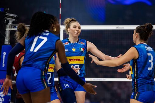 L’Italvolley travolge la Polonia, azzurre di nuovo in finale di Vnl L’Italvolley travolge la Polonia, azzurre di nuovo in finale di Vnl