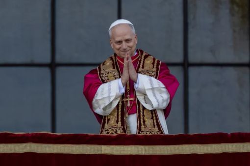 Papa Leone XIV alla Segreteria di Stato: "Il Papa da solo non può andare avanti"