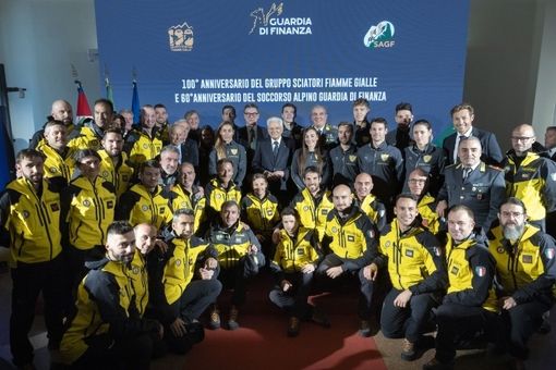 Guardia di Finanza, il secolo delle Fiamme Gialle tra neve e coraggio