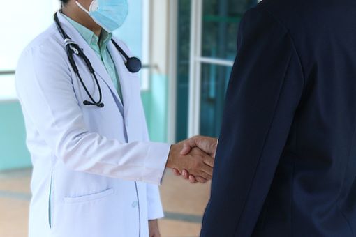 Medicina generale in VDA, 11 candidati per i 10 posti del corso triennale per i futuri medici di famiglia Medicina generale in VDA, 11 candidati per i 10 posti del corso triennale per i futuri medici di famiglia