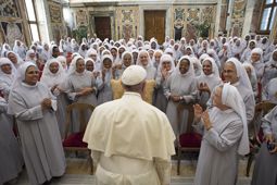 PAPA: Se non ci fossero le suore