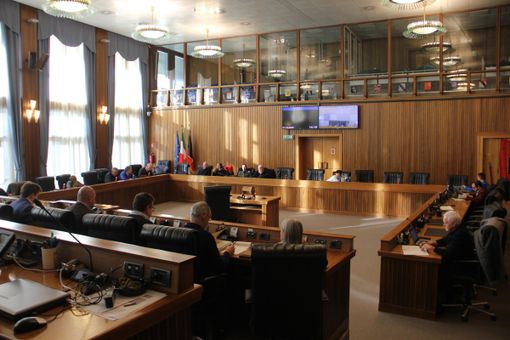 Dalla Commissione semaforo verde al Bilancio regionale