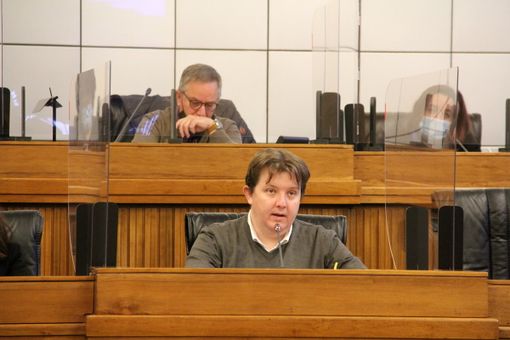 Il Presidente della Giunta, Erik Lavevaz, durante un incontro con alcune categorie a Palazzo regionale