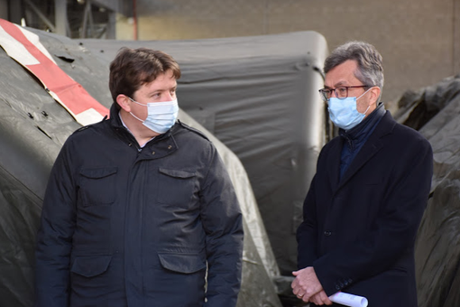 Il Presidente della Giunta, Erik Lavevaz insieme all'assessore regionale alla Sanità, Roberto Barmasse Il Presidente della Giunta, Erik Lavevaz insieme all'assessore regionale alla Sanità, Roberto Barmasse