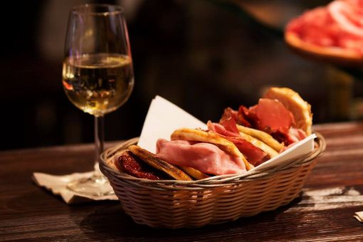 Adava apre alla concorrenza dei B&B a bar e ristoranti Adava apre alla concorrenza dei B&B a bar e ristoranti