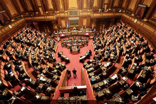 Dal Senato ampia fiducia a Draghi. I Commenti di alcuni presidenti di Regione Dal Senato ampia fiducia a Draghi. I Commenti di alcuni presidenti di Regione