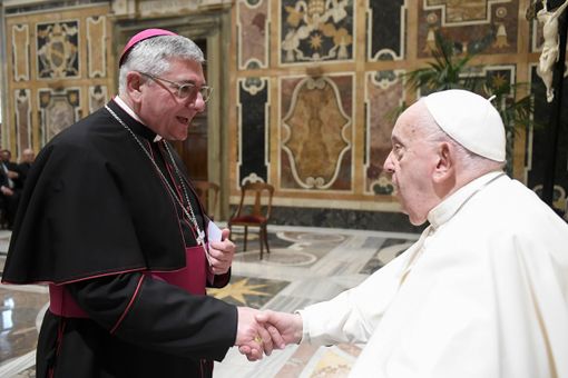 Uno degli ultimi incontri del Vescovo di Aosta, mons. Franco Lovignana, ha avuto con Papa Francesco