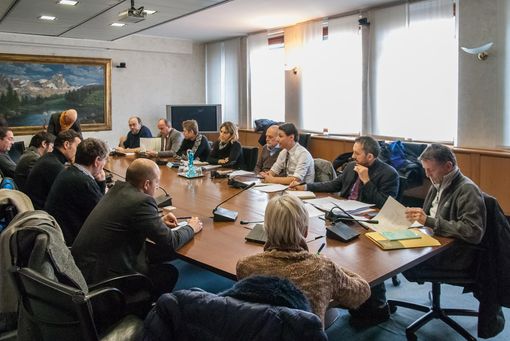 Un momento della conferenza stampa della minoranza