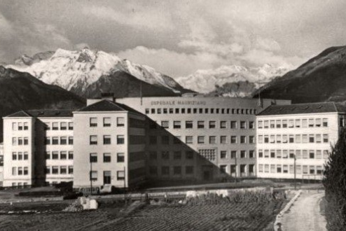 Medici e dirigenti sanitari ospedalieri nell'emergenza covid-19: da eroi a professionisti dimenticati