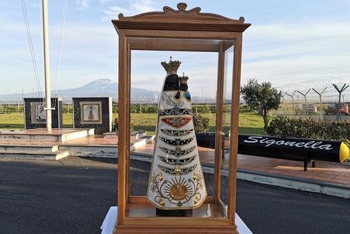 L'effigie della Madonna di Loreto a Sigonella