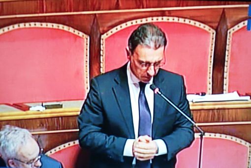 Il senatore Albert Lanièce Il senatore Albert Lanièce