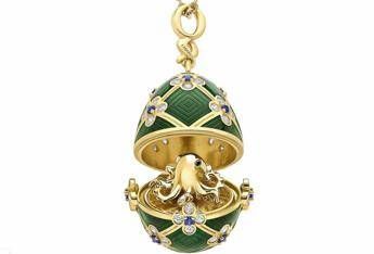 Nuova Zelanda, ingoia uovo Fabergé da 19mila dollari: arrestato