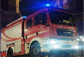 Incidente in A1, mezzo pesante va a fuoco in galleria a Calenzano: tratto riaperto
