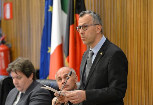 Corrado Jordan, relatore della legge Corrado Jordan, relatore della legge