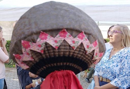 Una bellissima cuffia tradizionale di Pragelato Una bellissima cuffia tradizionale di Pragelato