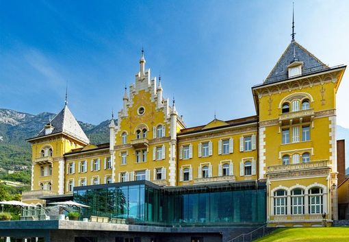 Grand Hotel Billia: via libera all’accordo integrativo. Unanimità in assemblea, ma resta la frattura sindacale Grand Hotel Billia: via libera all’accordo integrativo. Unanimità in assemblea, ma resta la frattura sindacale