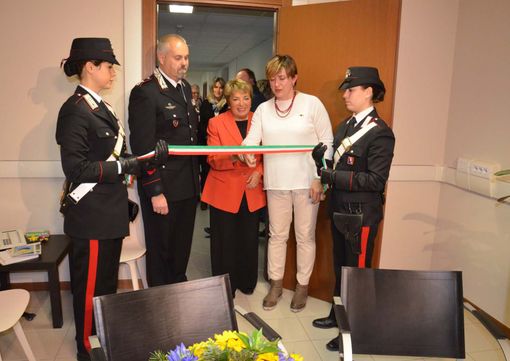 Da un anno è attiva h 24 'Una stanza tutta per sé' alla caserma dei carabinieri di Aosta Da un anno è attiva h 24 'Una stanza tutta per sé' alla caserma dei carabinieri di Aosta