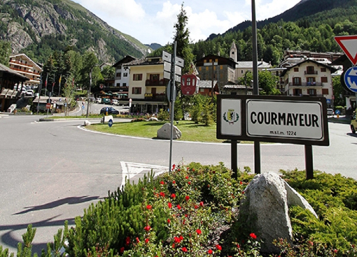Nettoyage de printemps à Courmayeur, la corvée début juin Nettoyage de printemps à Courmayeur, la corvée début juin