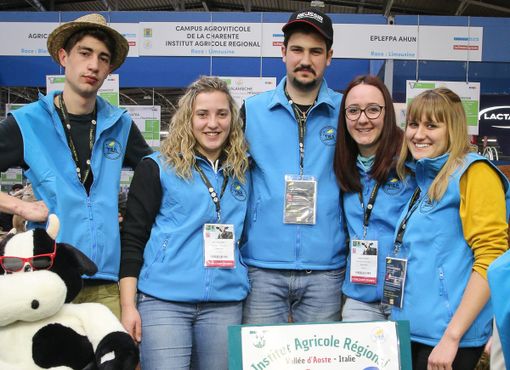Successo per gli studenti dell’Institut Agricole Régional al 60° Salone Internazionale dell’Agricoltura di Parigi Successo per gli studenti dell’Institut Agricole Régional al 60° Salone Internazionale dell’Agricoltura di Parigi