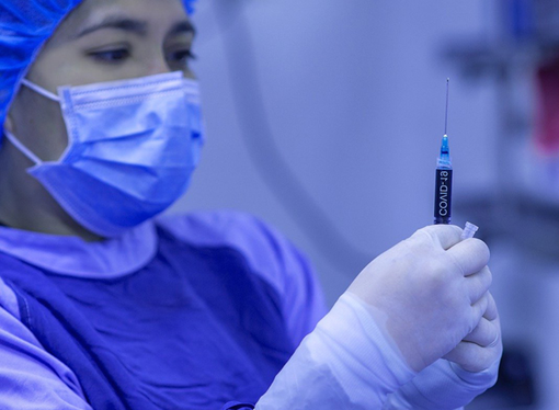 Pensionati Cgil VdA, 'presto un piano vaccinazioni' Pensionati Cgil VdA, 'presto un piano vaccinazioni'