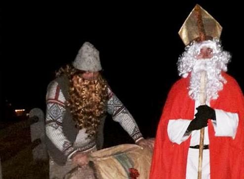 A Gressoney i bambini festeggiano St. Klaus A Gressoney i bambini festeggiano St. Klaus