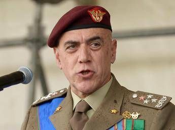 "Università di Bologna rifiuta corso di Filosofia per ufficiali": la denuncia del Capo dell'Esercito Masiello