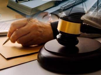 Concorso per notai nella bufera, online giudizi e commenti sui candidati: interrogazione a Nordio