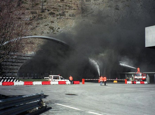 La Giunta regionale commemora il 24/o anniversario dell’incendio del Traforo del Monte Bianco