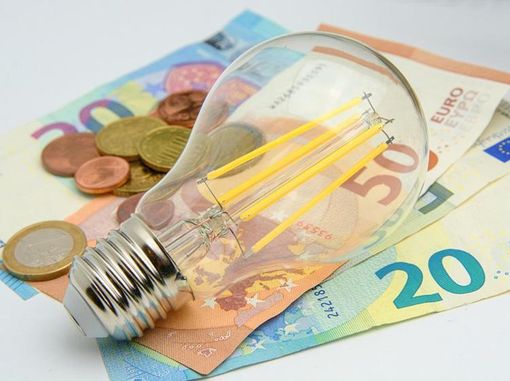 Nomisma stima un aumento del 60% per la luce