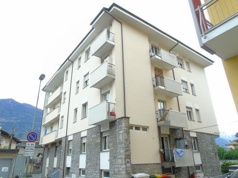 CASA SUBITO IN VALLE D'AOSTA: Alloggio in vendita ad Aosta, via Monte Pasubio