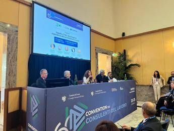 Consulenti lavoro, 85% studi investito in tecnologie e digitale, ora spinta su Ia