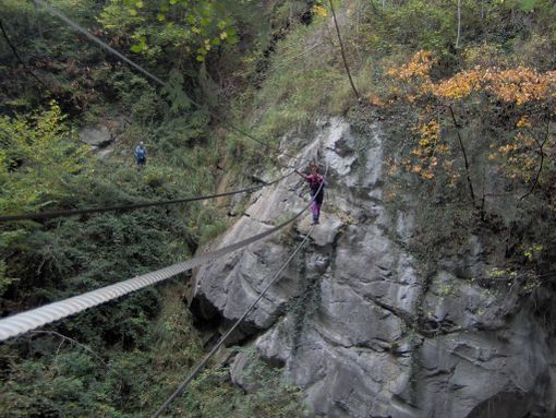 Seconda passerella sulla Gorge Dora Riparia (foto lodovico Marchisio) Seconda passerella sulla Gorge Dora Riparia (foto lodovico Marchisio)