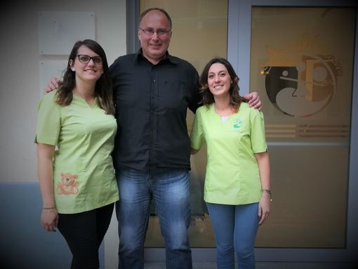 Da sn Monia Janin e Giada Bondon infermiere titolari di Aequilibrium; Luca Foy assistente personale e membro del  CD S&amp;FVd’A