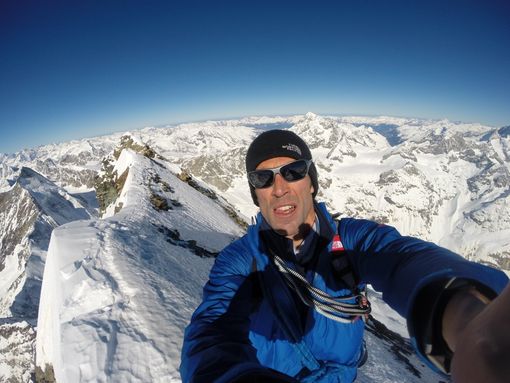 Marzo 2014: Hervé Barmasse in vetta al Cervino