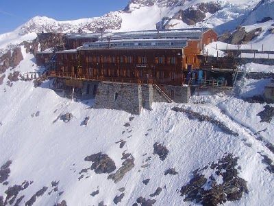 Capanna Gnifetti Capanna Gnifetti