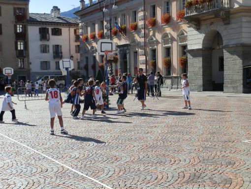 Un momenrto del torneo disputato in piazza Chanoux