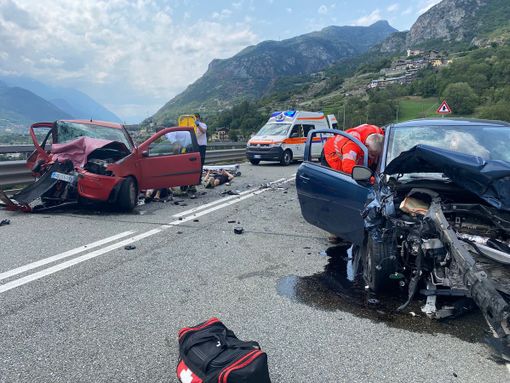 L'intervento dei soccoritori sul luogo dell'incidente