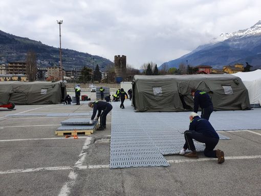 Coronavirus: Un nuovo ospedale da campo nel piazzale funivia Aosta-Pila per eventuali emergenze