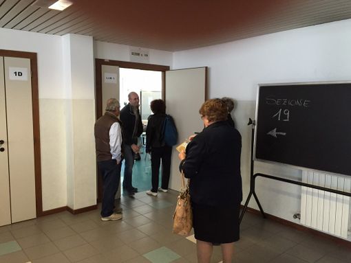 ELEZIONI: In Valle ha votato il 77,2 per cento degli elettori; affluenza in calo di 2 punti